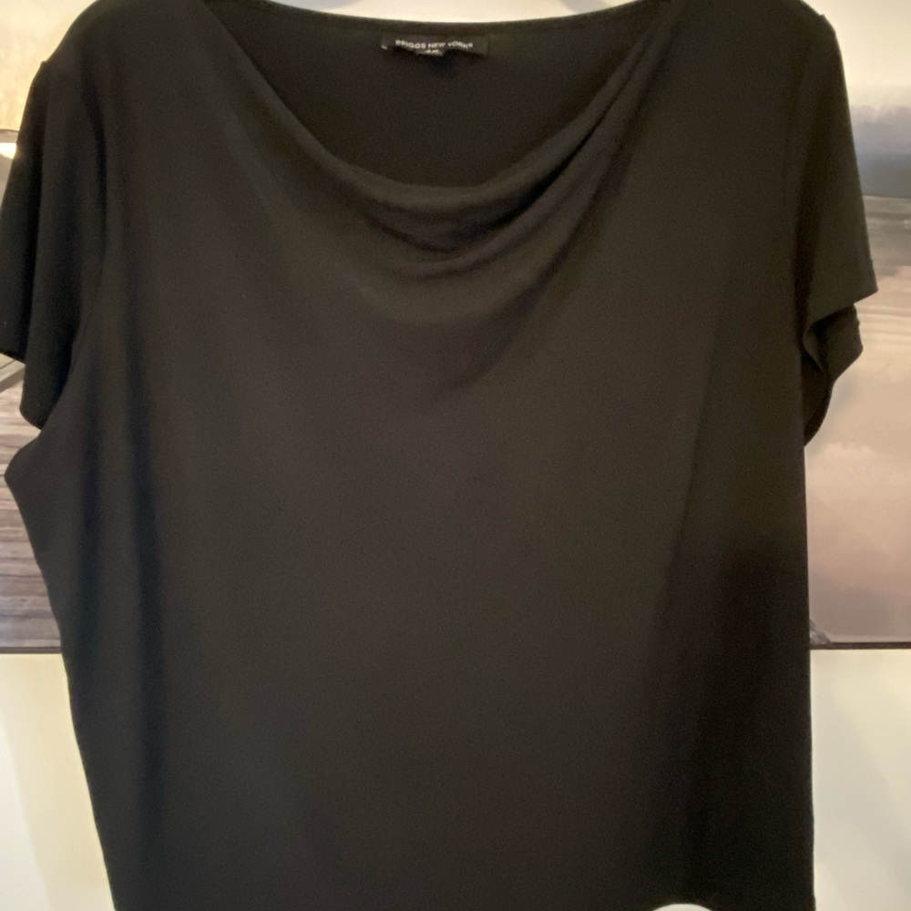 Black Scoop neck blouse